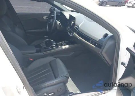 2022 Audi A4 Premium Plus 45 Tfsi S Line Quattro S Tronic z USA, uszkodzony, nr VIN WAUEAAF46NN009800